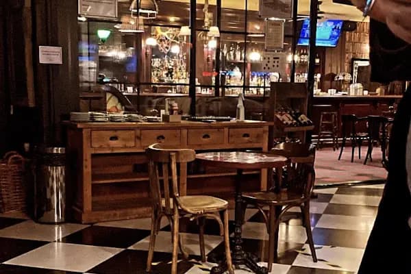 The North Shield Diyarbakır - İrlanda pub'ı - Diyarbakır Bismil