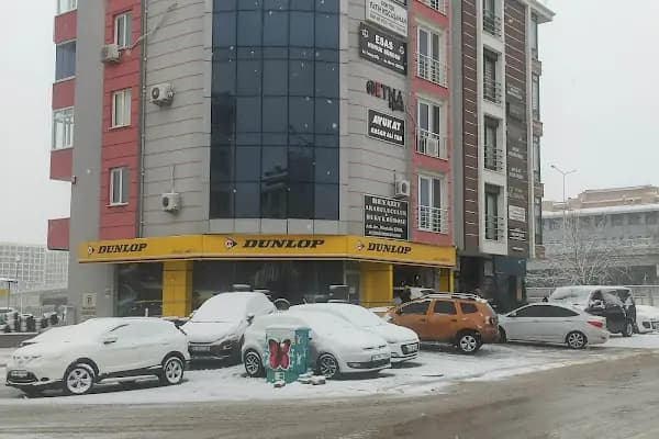 ÜNLÜ OTO LASTİK - DUNLOP LASTİK JANT AKÜ TAMİR BALANS YOL YARDIM - Lastikçi - Balıkesir Altıeylül