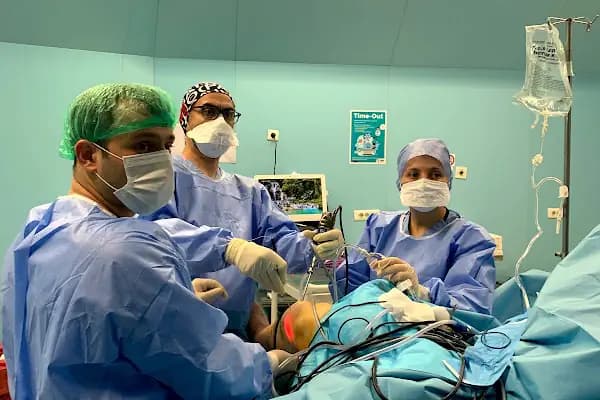 Prof. Dr. Halil BURÇ - Ortopedi Cerrahı - İstanbul Ataşehir