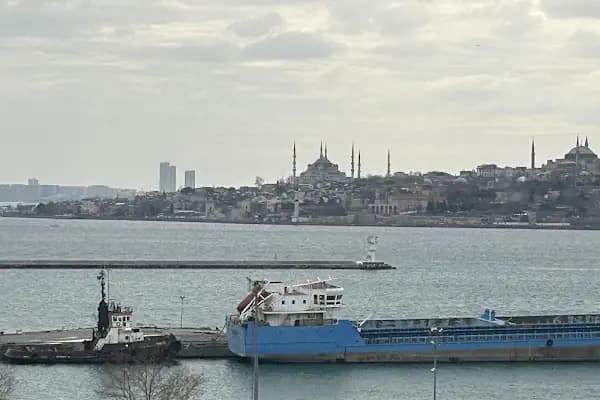 Karlık Teras - Manzara seyir noktası - İstanbul Arnavutköy