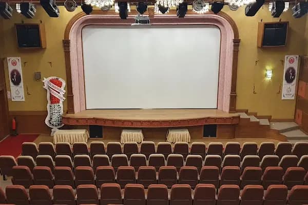 Bayındır Cinetolium Sinemaları - Film Yapım Şirketi - İzmir Bayındır