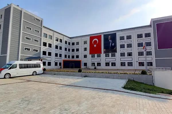 Uğur Okulları Çorlu Kampüsü - Eğitim Kurumu - Tekirdağ Çerkezköy