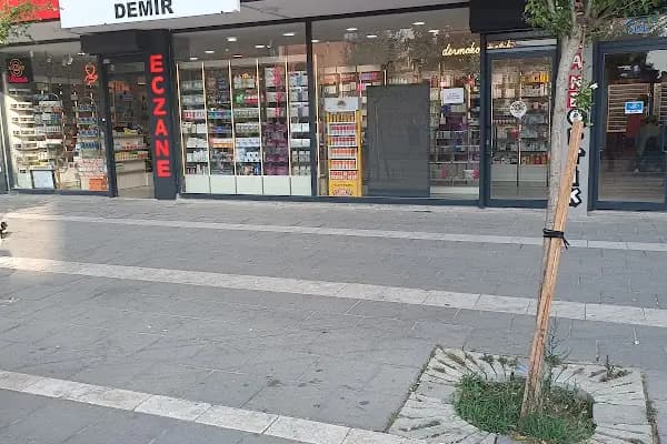 Demir Eczanesi - Eczane - İstanbul Küçükçekmece