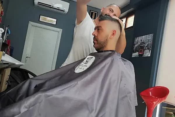 By Burhan Kuaför - Kuaför - Kocaeli Gölcük