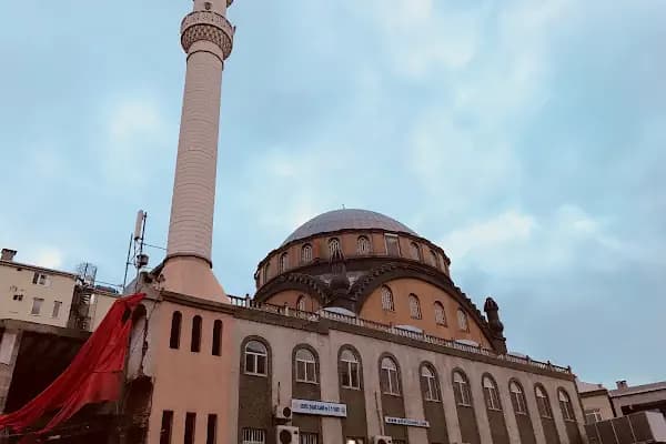Selvili Çınar Cami - Cami - İstanbul Zeytinburnu