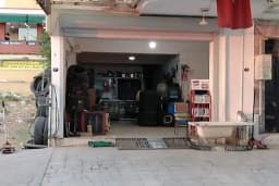 İzmir oto lastik tamircisi