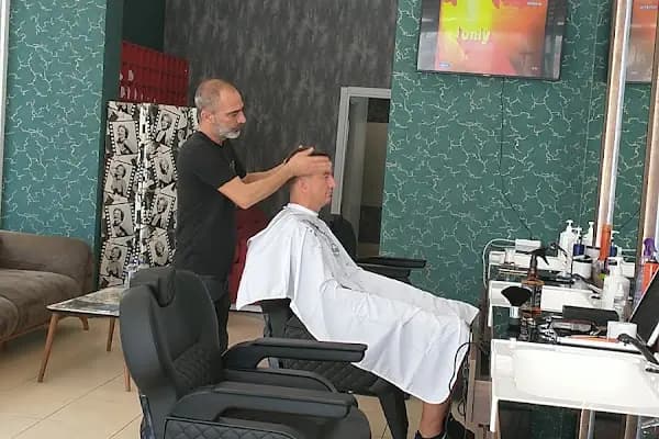 Tayfun Erkara Barber Shop - Berber Dükkanı - Antalya Manavgat