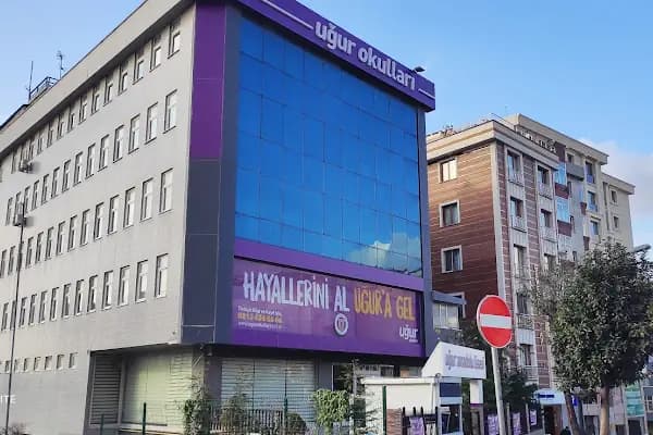 Uğur Okulları Bağcılar Anadolu Lisesi - Eğitim Kurumu - İstanbul Bağcılar