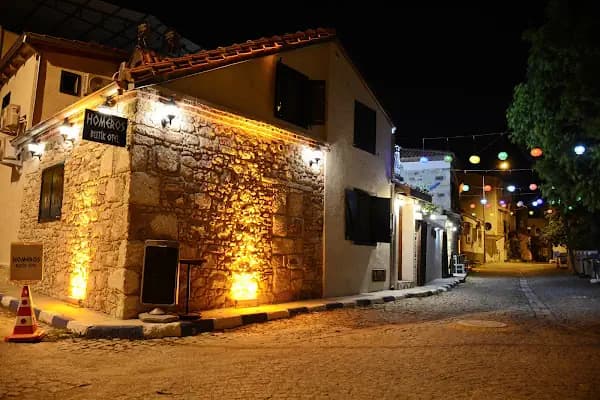 Thousand Ally Boutique Hotel &amp; Restaurant - Otel - İzmir Dikili