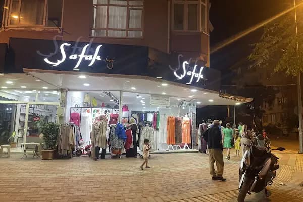 Şafak giyim Alanya - Giyim mağazası - Antalya Serik