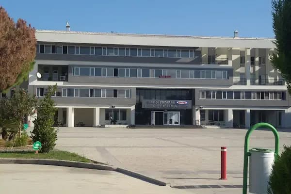 HABAŞ Hamdi Başaran Mesleki ve Teknik Anadolu Lisesi - Okul - İzmir Aliağa