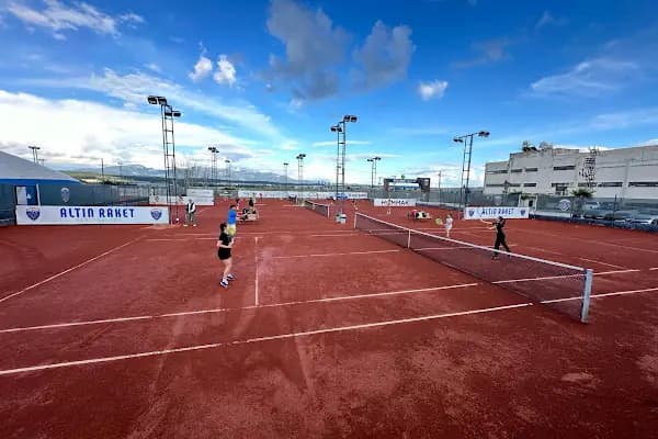 ALTIN RAKET TENİS KULÜBÜ - Tenis Kulübü - İzmir Menderes