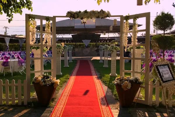 Eren Kır Bahçesi(Rose Garden Park) - Düğün Salonu - Bursa İnegöl