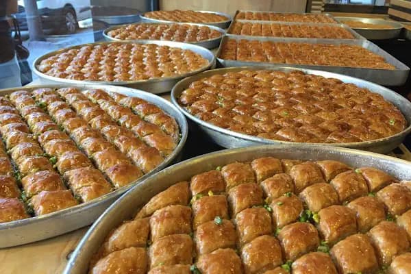 Komşu Ekmek Fırıni - Fırın - İstanbul Avcılar