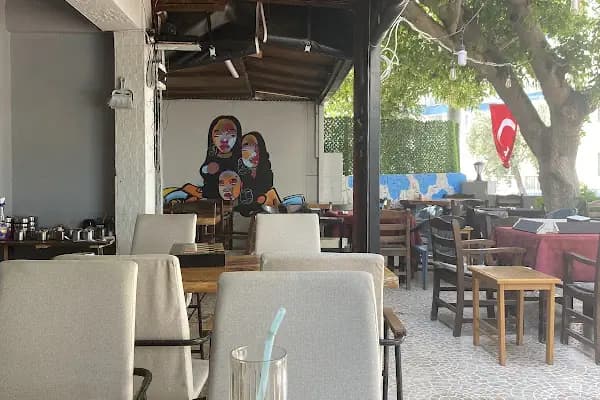 Şekerli Kahve - Kafe - Bursa İnegöl