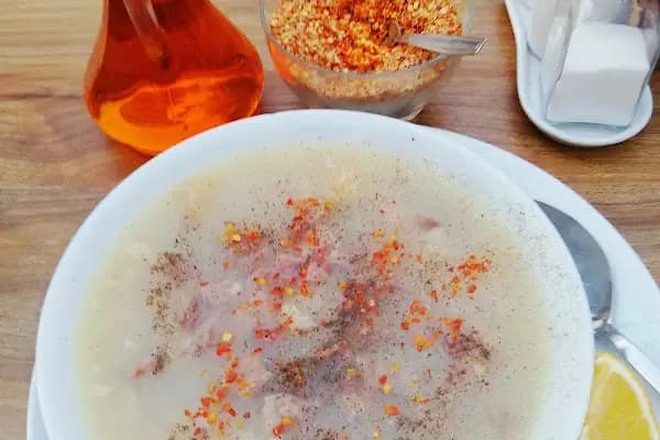 Vodina Çorbacısı - Köfteci - İzmir Bornova