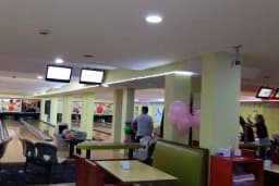 CRAZY BOWLİNG &amp; KARAOKE &amp; BİLARDO