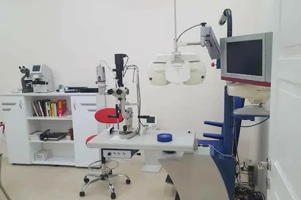 Dr. Turhan Alçelik Sarı Nokta Kliniği - Sağlıklı Yaşam Merkezi - İstanbul Avcılar