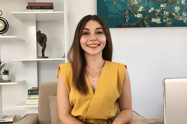 Psikolog Nur Deniz Yüksel - Psikolog - Antalya Konyaaltı