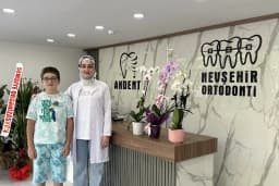 AKDENT AĞIZ VE DİŞ SAĞLIĞI POLİKLİNİĞİ