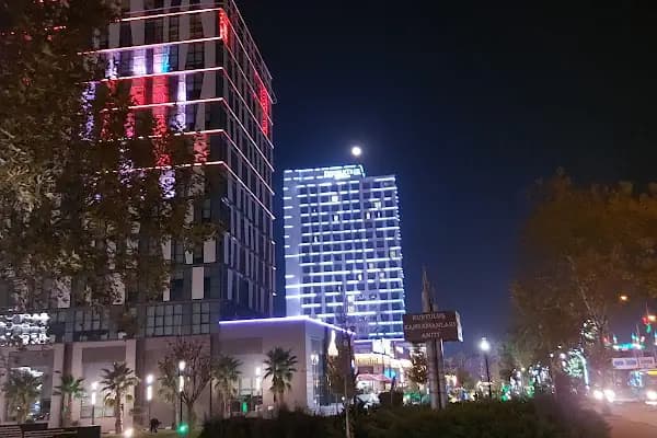 Manisa Büyükşehir Belediyesi - Belediye Binası - Manisa Ahmetli