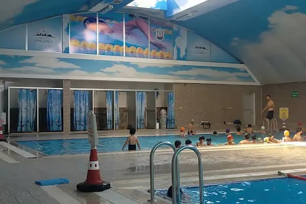 Şanlıurfa Büyükşehir Belediyesi Yüzme Havuzu - Kapalı yüzme havuzu - Şanlıurfa Birecik