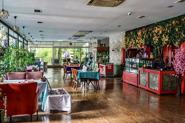 Dilber Cafe Restaurant - Kafe - Adana Feke