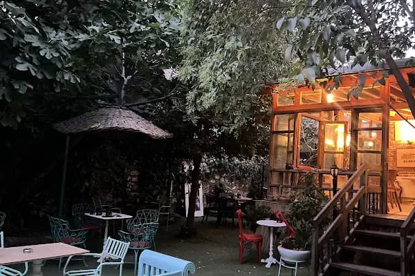 Gali Cafe - Sanat Kafe - İzmir Foça