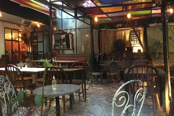 Kavanoz - Kafe - İstanbul Beşiktaş