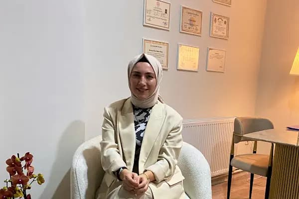 Arnavutköy Danışmanlık - Psikolog Hanife Ersöz Alpaydın - Psikolog - İstanbul Arnavutköy