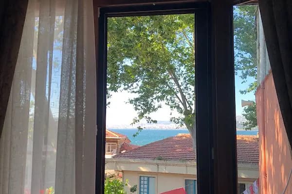 İRİS BUTİK OTEL BÜYÜKADA - Otel - İstanbul Adalar