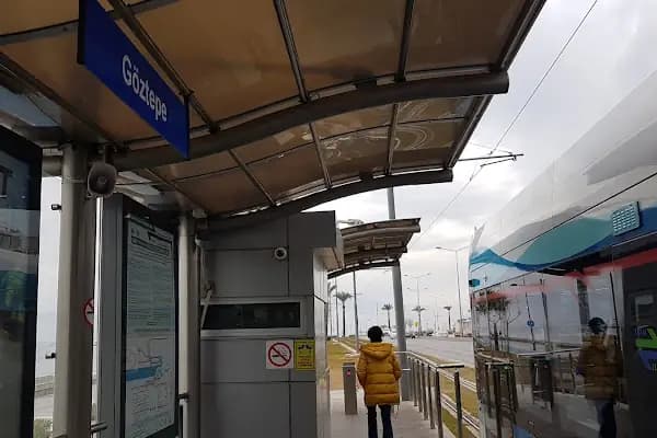Göztepe Tramvay Durağı - Tramvay Durağı - İzmir Konak