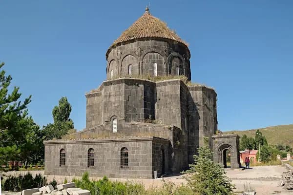 Merkez Kümbet Cami - Cami - Kars Akyaka