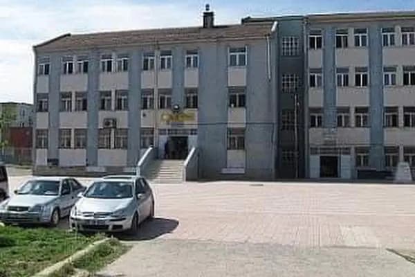 BİSMİL ATATÜRK MESLEKİ VE TEKNİK ANADOLU LİSESİ MÜDÜRLÜĞÜ - Okul - Diyarbakır Bismil