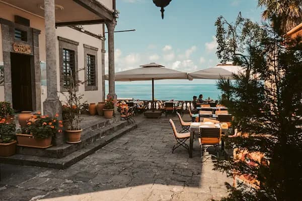 Fi Cafe&amp;Restaurant - Restoran - Trabzon Akçaabat