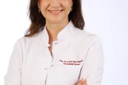 Doç.Dr. Emine Nur RİFAİOĞLU