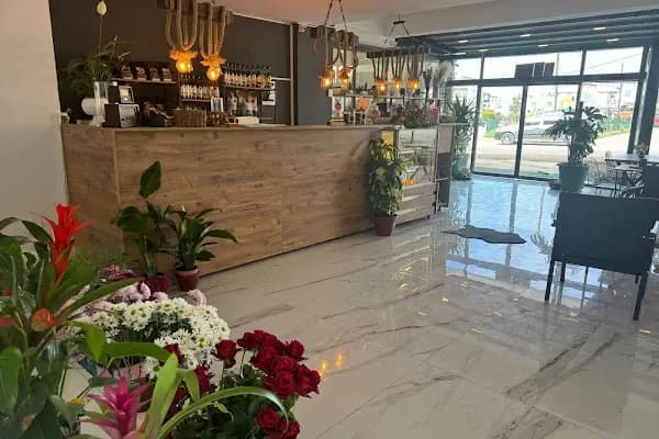 Flower Cafe House Kelebeğin Çiçek Evi - Çiçekçi - Muğla Bodrum