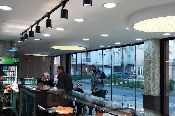 ANTEPLİOĞLU SICAK TATLI VE BAKLAVA - Kafe - İstanbul Sultanbeyli