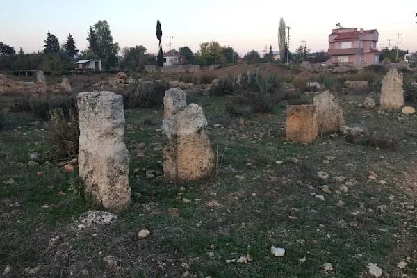 Döşemealtı Tapınak Kalıntısı - Tarihi Yer - Antalya Finike