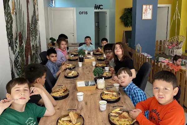 Zürafam Oyun Alanı Cafe - Kafeterya - Adana Feke