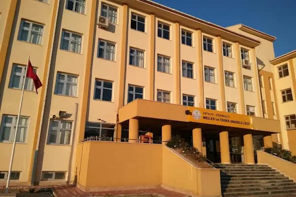 Döşemealtı Mesleki ve Teknik Anadolu Lisesi - Okul - Antalya Döşemealtı