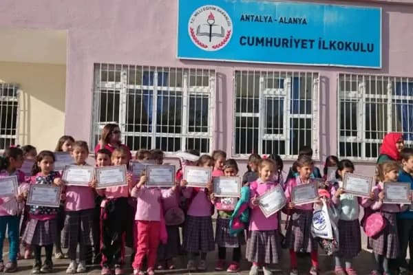 ALANYA CUMHURİYET İLKOKULU - Okul - Antalya Manavgat