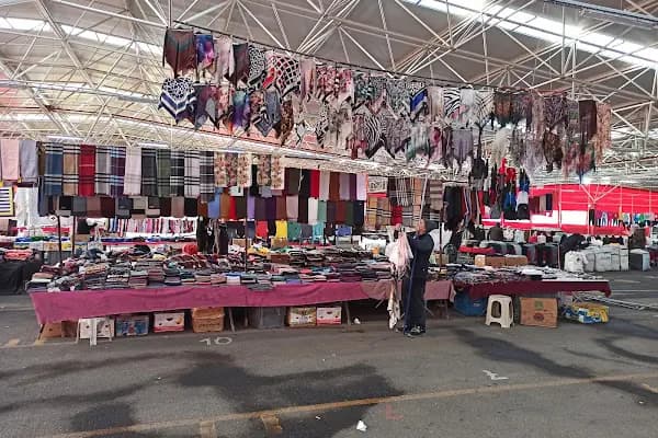Ataşehir Barbaros mahallesi sosyete pazarı - Pazar - İstanbul Ataşehir