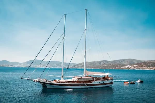 Captain Bodrum - Bodrum Rent a Boat and Hire Yacht Company - Tekne Kiralama Hizmeti - Muğla Bodrum