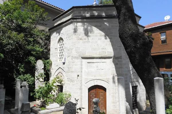Hubbi Hatun Türbesi - Cami - İstanbul Fatih