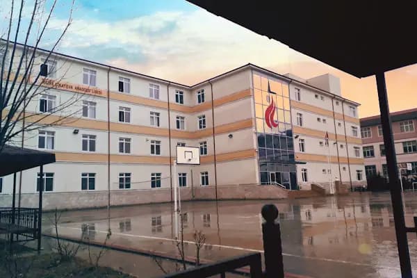 Naire Çikayeva Anadolu Lisesi - Okul - Bursa Mudanya
