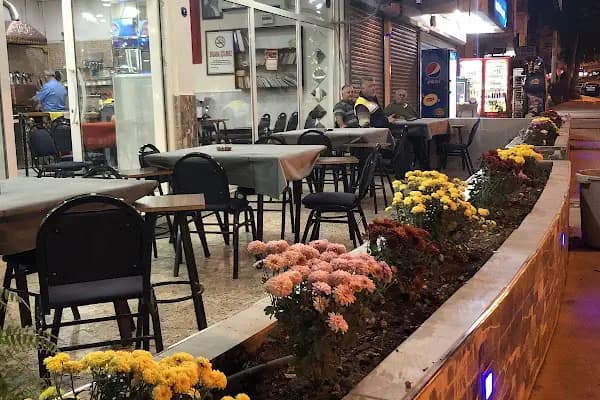 Seksenler Kahvehanesi - Kafe - İzmir Karabağlar