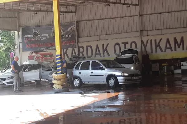 Kardak Oto Yıkama - Araba Yıkama - İzmir Buca