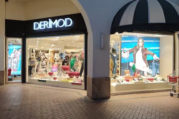 Derimod - Forum Bornova - Deri ürünleri mağazası - İzmir Balçova