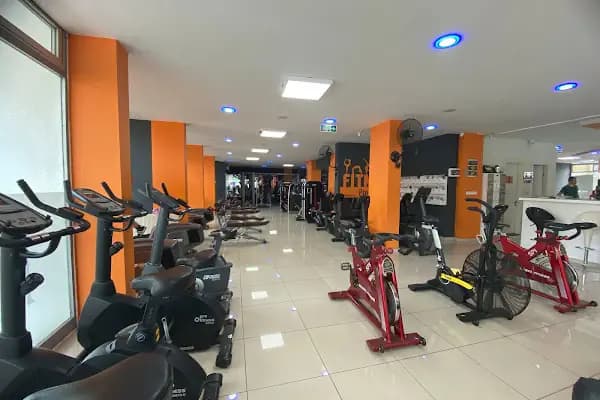 Profit Sport Center - Spor salonu - İzmir Buca